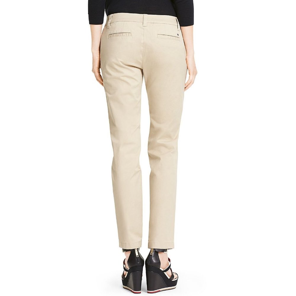 Tommy Hilfiger Women's MONTAUK STRAIGHT LEG CHINO / NWT Size 14 / 12 / 8 / 6 / 4